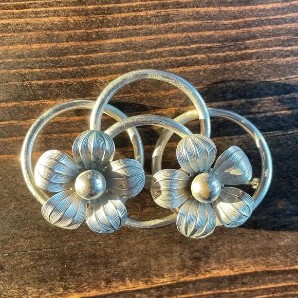 Two flower silver pin - Picture 6 of 7